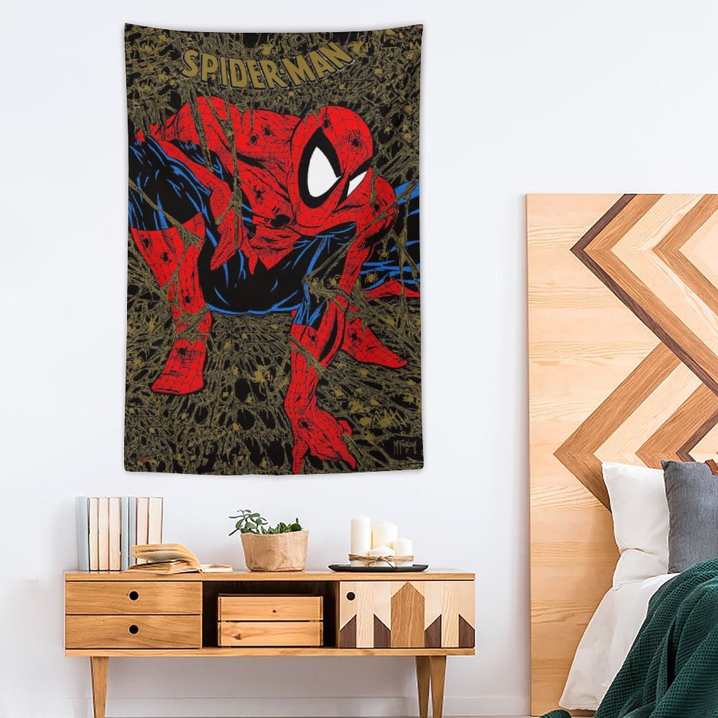 SPIDER-MAN GOLD Wall Art with Vertical Tapestry